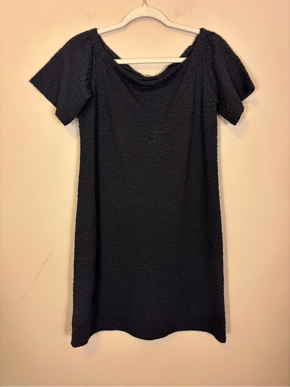 J. McLaughlin Textured Black Off Shoulder Short-Sleeve Mini Dress Small